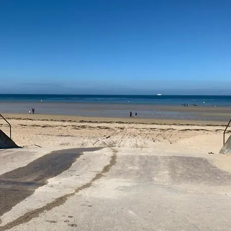 Pretty Norman Pearl With Garden Сasa de vacaciones *